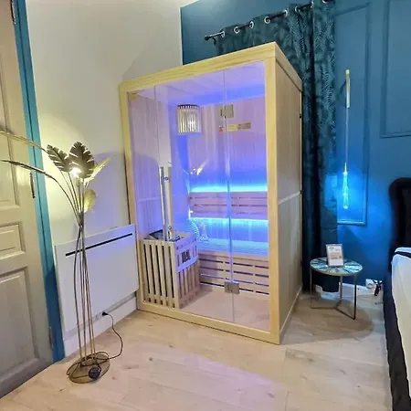 Bien Etre - Jacuzzi Et Sauna / * Arpajon