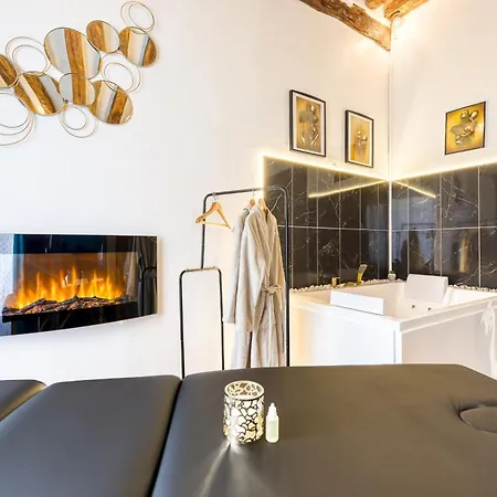 Apartment Bien Etre - Jacuzzi Et Sauna / *