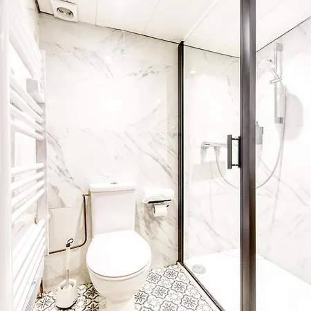 Bien Etre - Jacuzzi Et Sauna / Apartment
